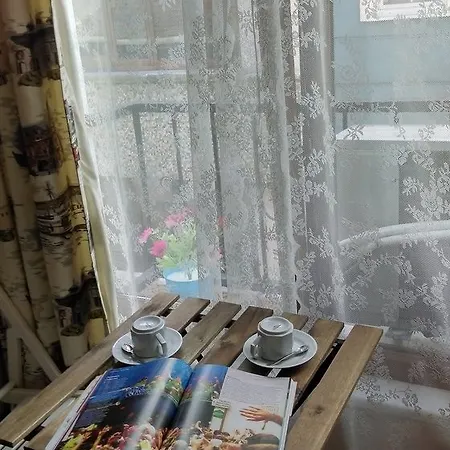 Mini House