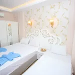 Mini House Hotel 3*