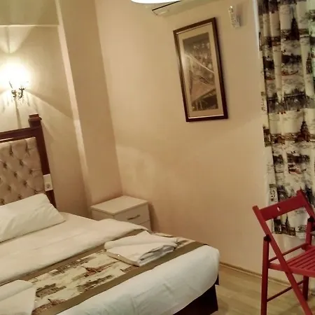 Mini House 3*